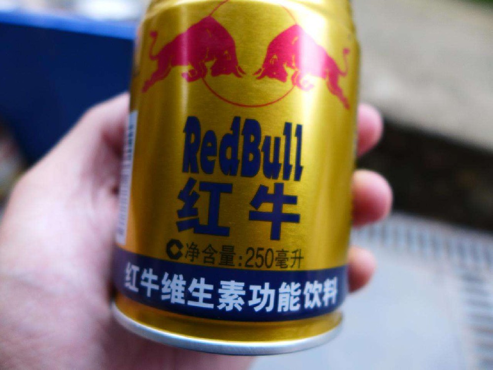 媒体管家：红牛之争“口水战”再升级 互相指责对方破坏合约
