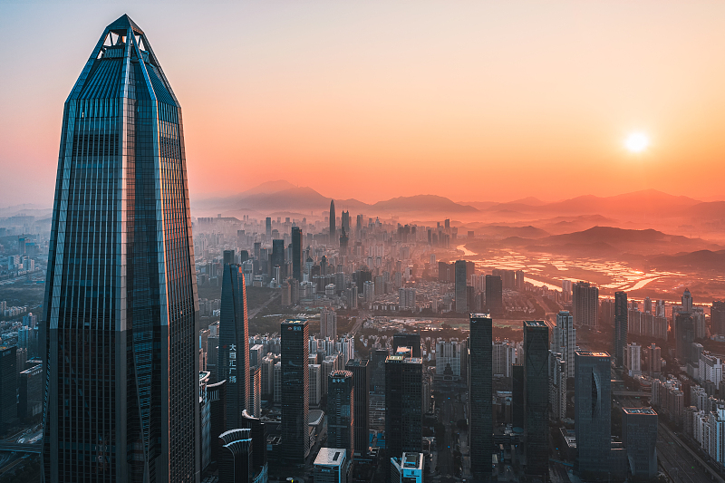 理解城市|深圳特区建立44周年:一座有韧性的城市是何模样