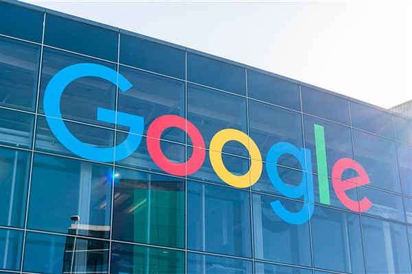 欧盟再挥反垄断重拳 对谷歌利用网络内容训练AI展开调查