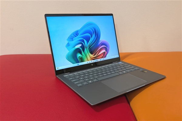 为什么新买的电脑也越用越卡:背后原因揭开