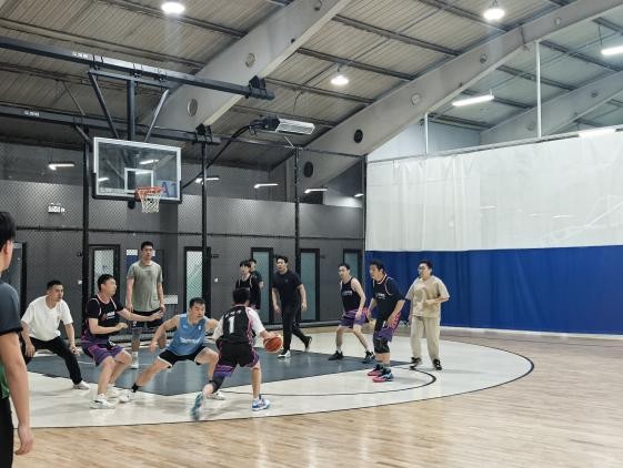 党建引领聚合力：米连集团成功举办篮球友谊赛党建联建活动(图3)