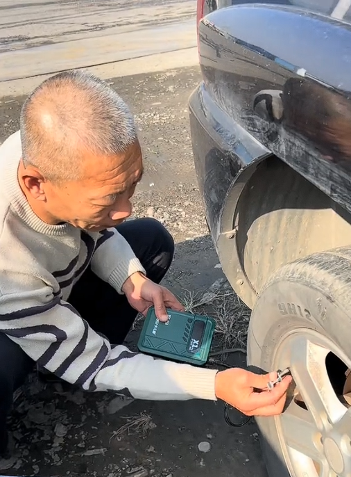 卡儿酷 | 网红唐山老汪哥近40年的货运暴走之路(图3) 卡儿酷 | 网红唐山老汪哥近40年的货运暴走之路(图3)