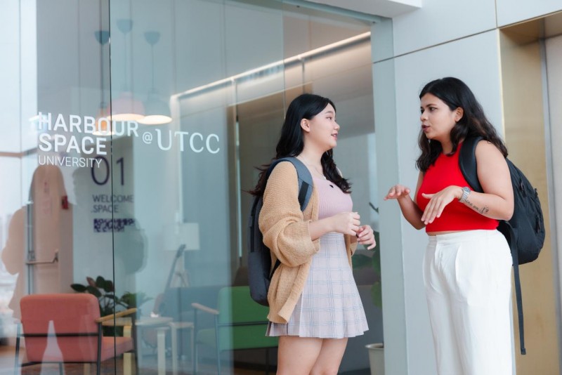 《泰国商会大学:东盟经贸服务领域的璀璨明珠》(图5) 《泰国商会大学:东盟经贸服务领域的璀璨明珠》(图5)