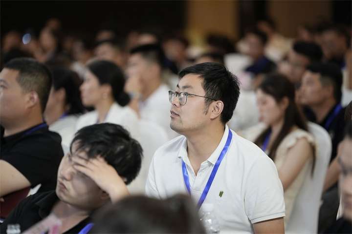 南方网通第二十五届渠道商交流大会暨树品5.0发布会成功召开(图8)