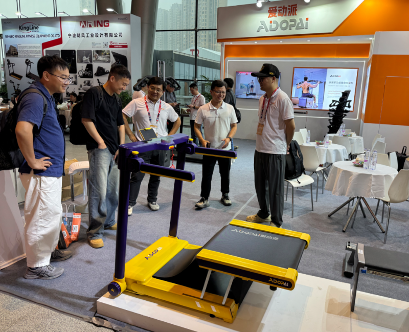 家用跑步机选对了才不闲置! 爱动派双跑板自动折叠跑步机,让运动从 “凑活” 变 “悦用”(图8) 家用跑步机选对了才不闲置! 爱动派双跑板自动折叠跑步机,让运动从 “凑活” 变 “悦用”(图8)