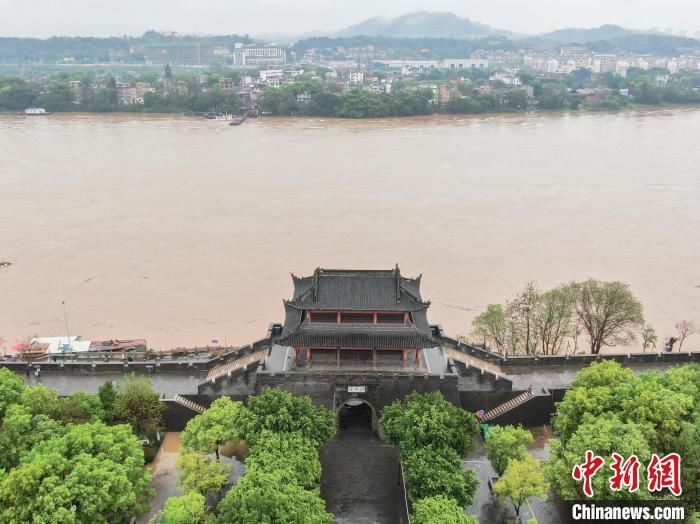 江西提前入汛 省内最大河流赣江上游水位迅速上涨