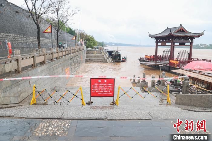 江西提前入汛 省内最大河流赣江上游水位迅速上涨