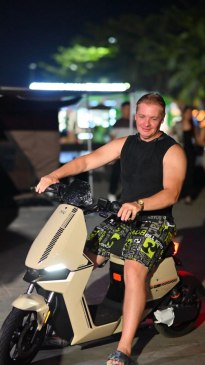 1711940980693715.png image.png