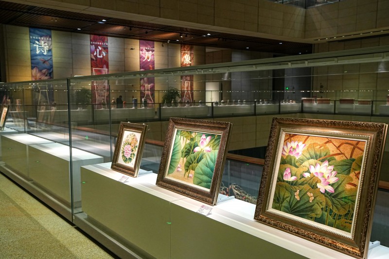 “守护者传播计划·诗心万象——张闻冰陶瓷艺术展”文化影响力持续绽放中(图15)