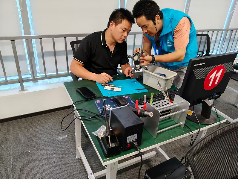 武汉疆灵科技有限公司大疆无人机维修教学培训为低空经济保驾护航(图3) 武汉疆灵科技有限公司大疆无人机维修教学培训为低空经济保驾护航(图3)